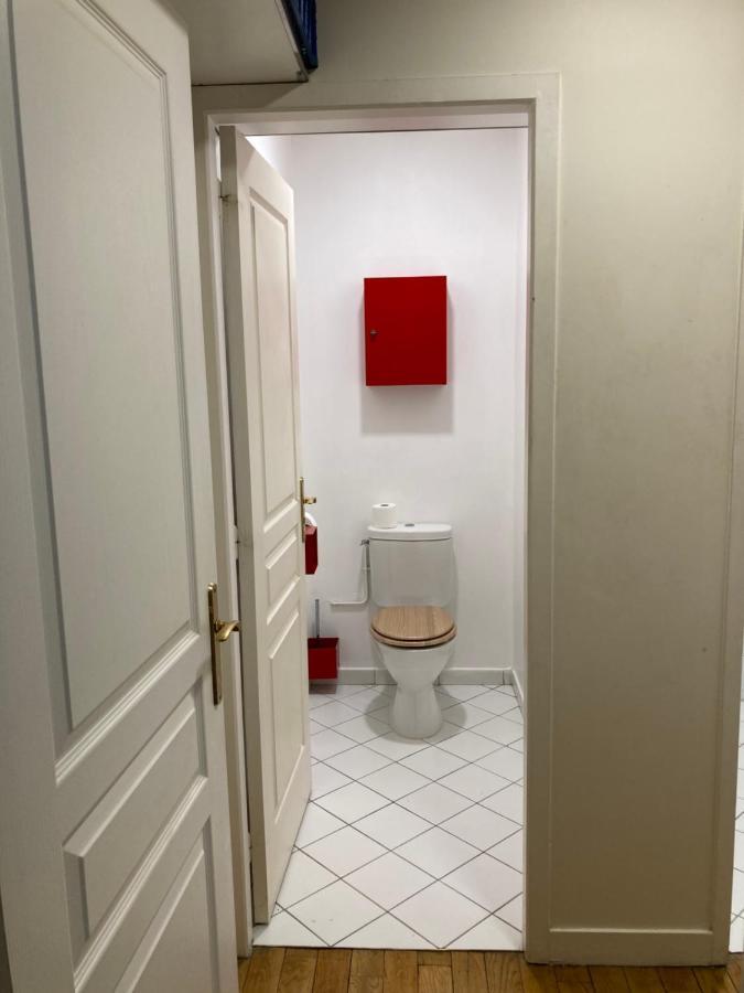 Charmant Studio Apartment Paris Exterior foto